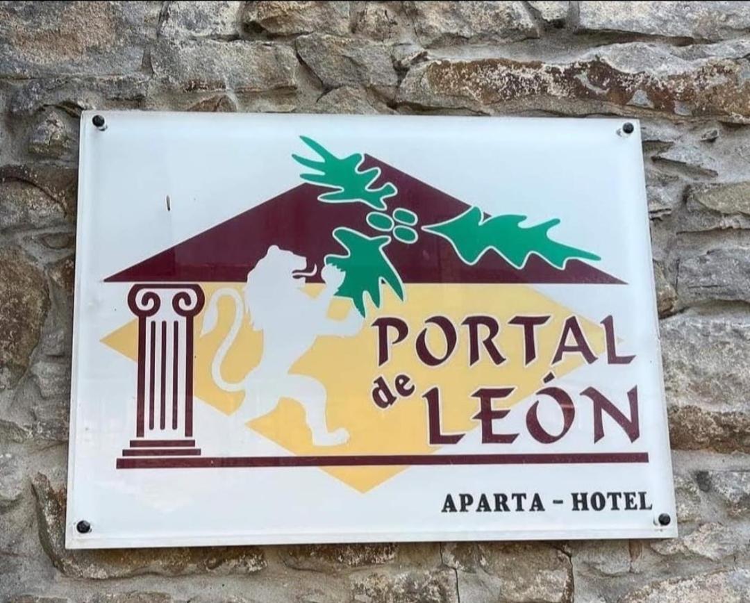 Apartahotel portal de leon Caboalles de Abajo Bagian luar foto